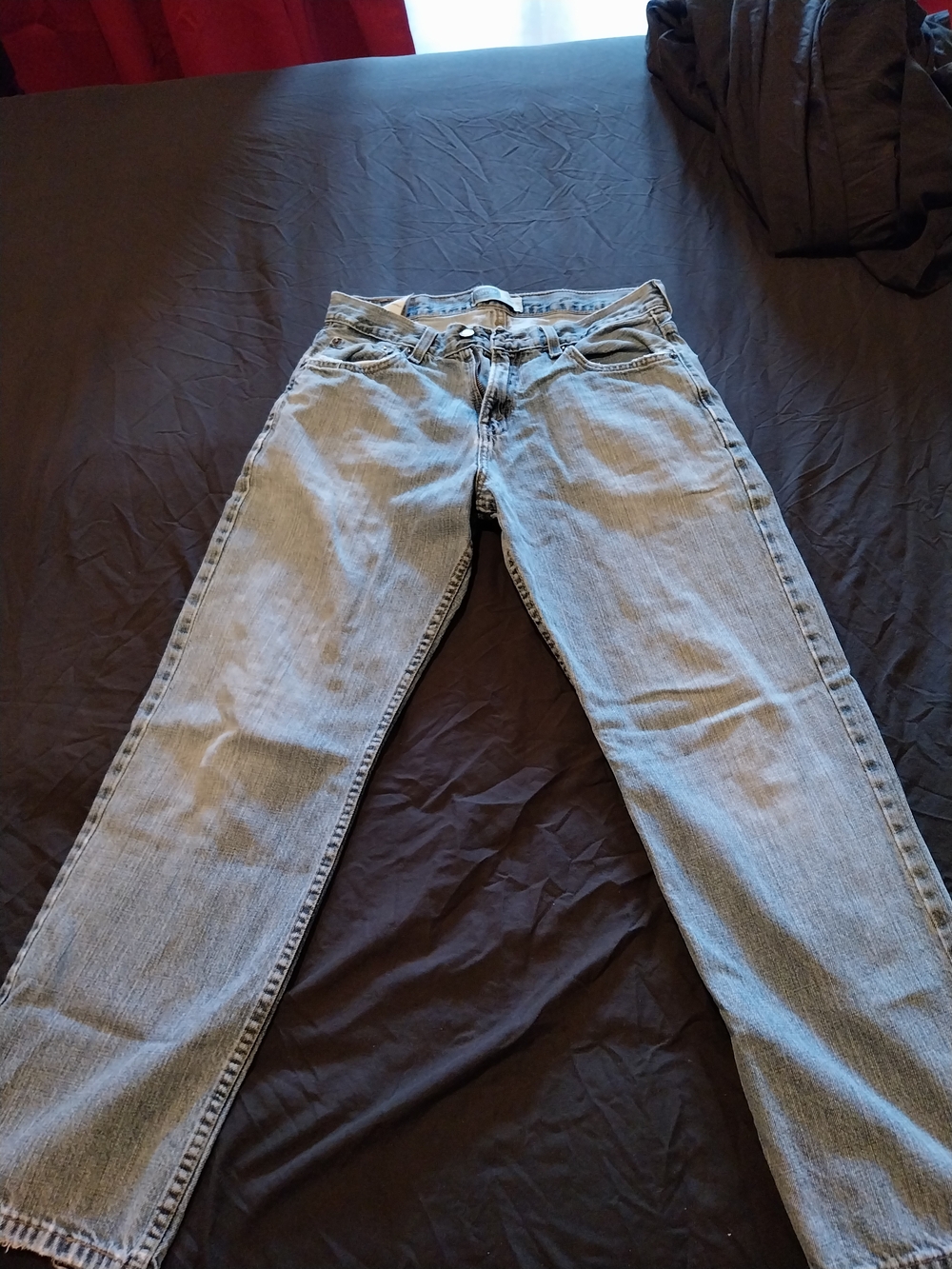 Signature by Levi Strauss Men's Light Wash Straight Jeans